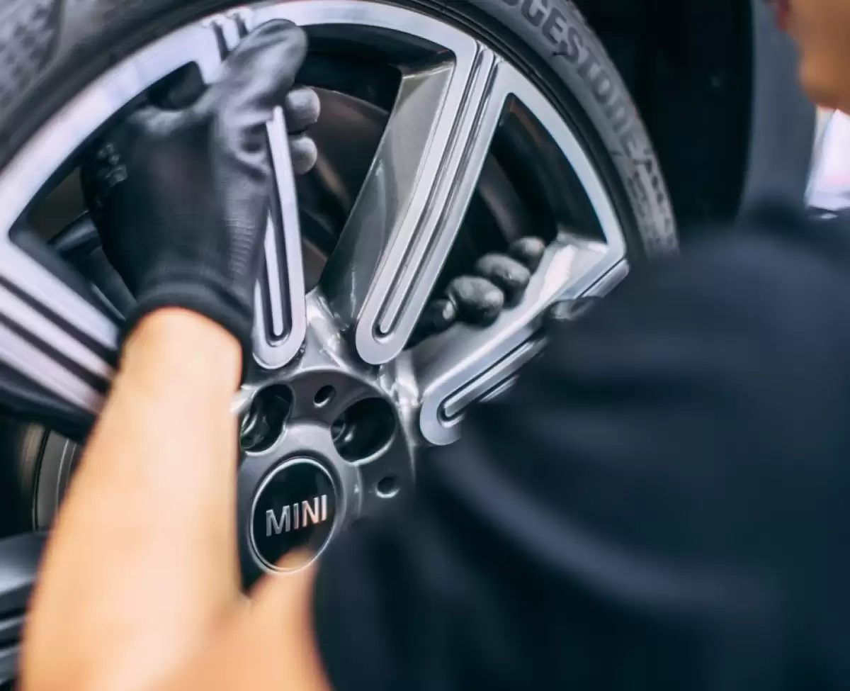 Riparazione freni e sospensioni auto Garage 96 Torino